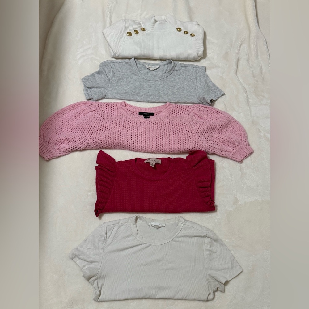 Elie Tahari Pink and Red Sweater Collection